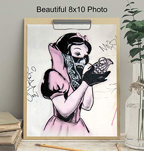 Banksy Poszter - 8x10 Vicces Disney - Gengszter Hó Fehér Kézigránát - Városi Graffiti Wall Art Dekor, Dekoráció Hálószoba, Hálószoba,